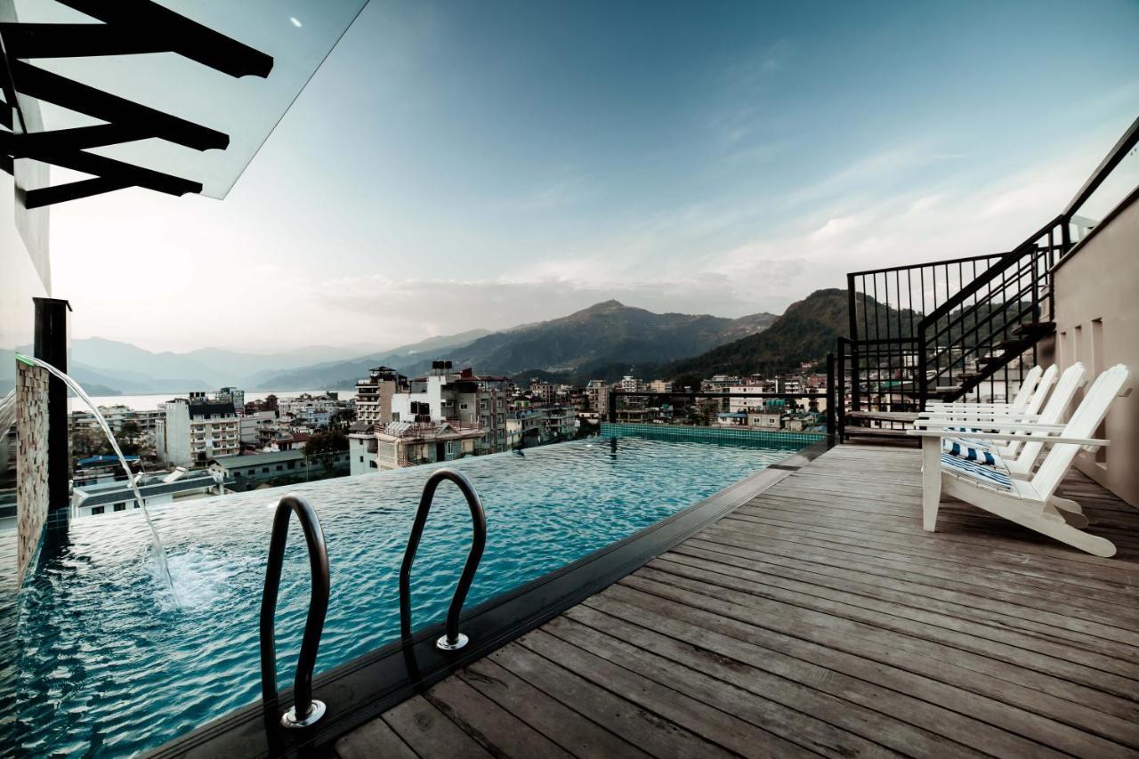 Aabas Pokhara By Barahi Hospitality Hotel Bagian luar foto