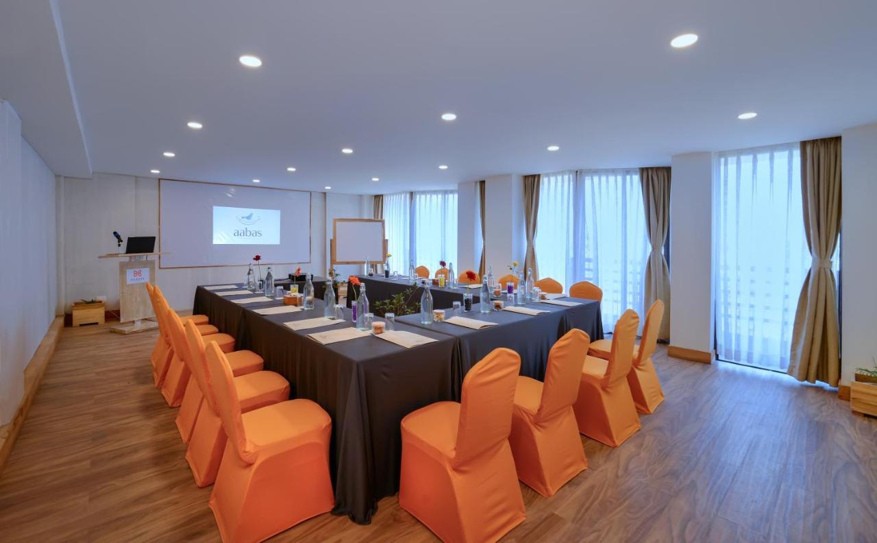 Aabas Pokhara By Barahi Hospitality Hotel Bagian luar foto